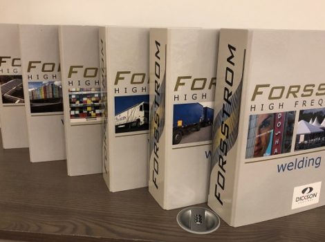 This photo shows Forsstrom's weld sample binders made in collaboration with leading material suppliers.